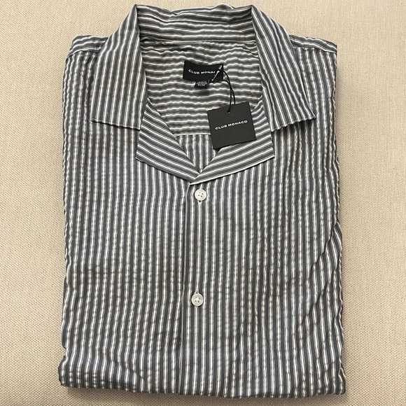 Club Monaco Short Sleeve Camp Collar Seersucker Button Down Shirt Grey - M - NWT - Picture 6 of 10